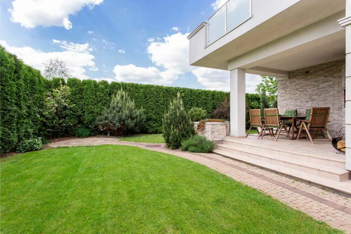ideas-decoracion-jardin.webp